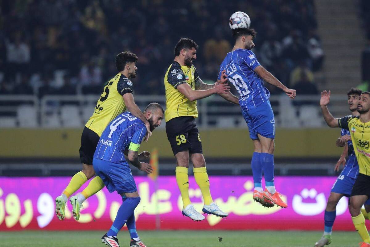 کمیته انضباطی رای خود را در خصوص اتفاقات رخ داده در دیدار سپاهان و استقلال صادر کرد.