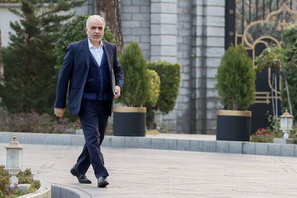 وزیر دادگستری گفت: کسانی که از سوی تروریست‌ها در تجمعات اخیر کشته شدند چه مامور باشند چه از مردم عادی، شهید محسوب می‌شوند.