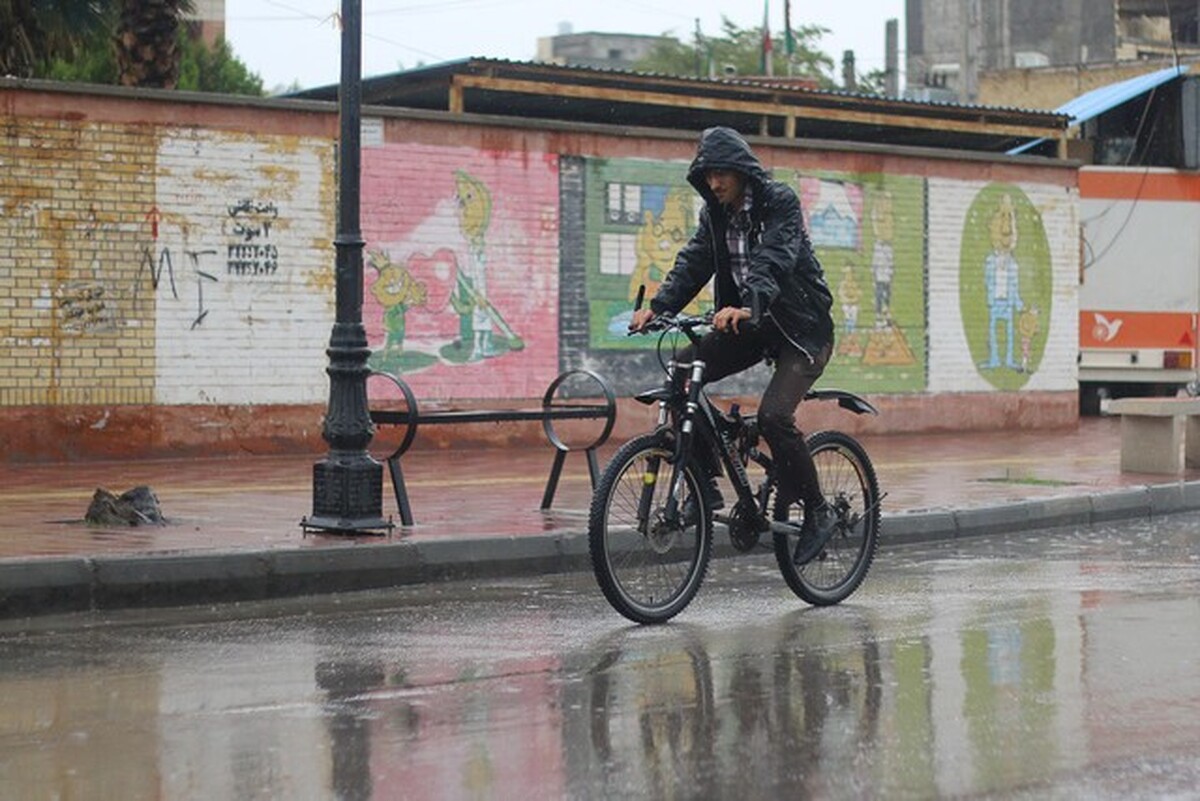 رئیس مرکز ملی پیش‌بینی و مدیریت بحران مخاطرات وضع هوا ضمن اشاره به فعالیت یک سامانه بارشی جدید از یکشنبه (۲۸ دی‌ماه) از گسترش دامنه‌ بارش این سامانه در میانه هفته بعد خبر داد.