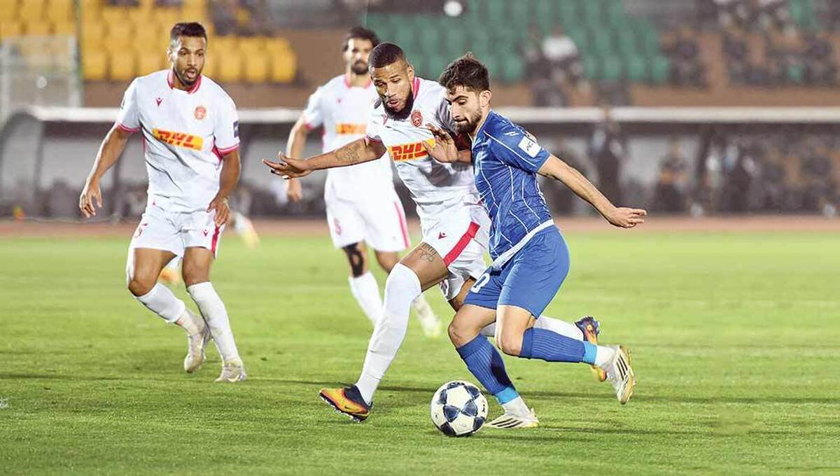 استقلال- المحرق؛ مهم‌ترین رقابت آسیایی برای هر دو تیم و بازی مرگ و زندگی در آسیا. استقلالی‌ها حالا در بحرین هستند و امشب برای انجام آخرین بازی مرحله گروهی لیگ قهرمانان ۲ آسیا به مصاف یکدیگر می‌رود.