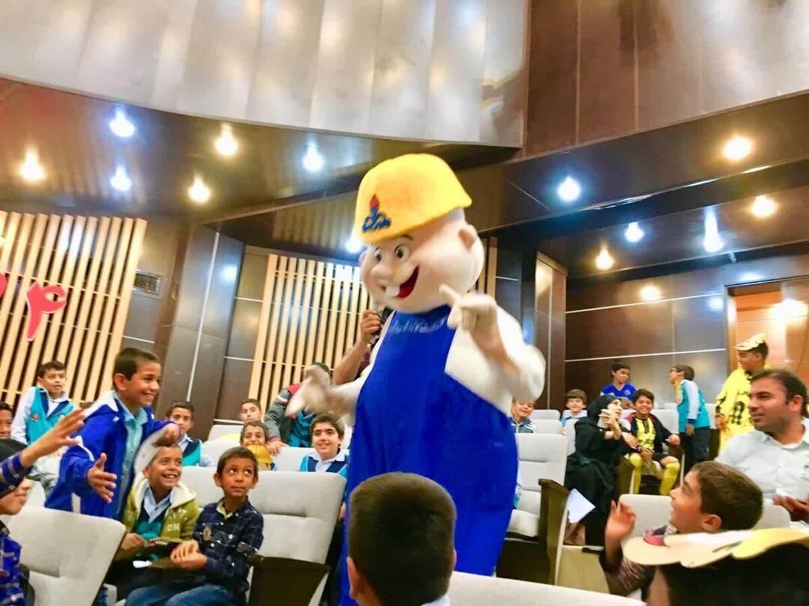 آموزگار چهارمحال و بختیاری در طرح ملی «همیار گاز آیت درخشش» خوش درخشید