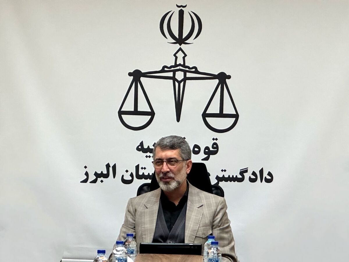 معاون پیشگیری از وقوع جرم دادگستری استان البرز با تأکید بر نقش مردم‌پایه هیئت منصفه مطبوعات، از مصوبات مهم آموزشی و تخصصی برای اصحاب رسانه خبر داد.