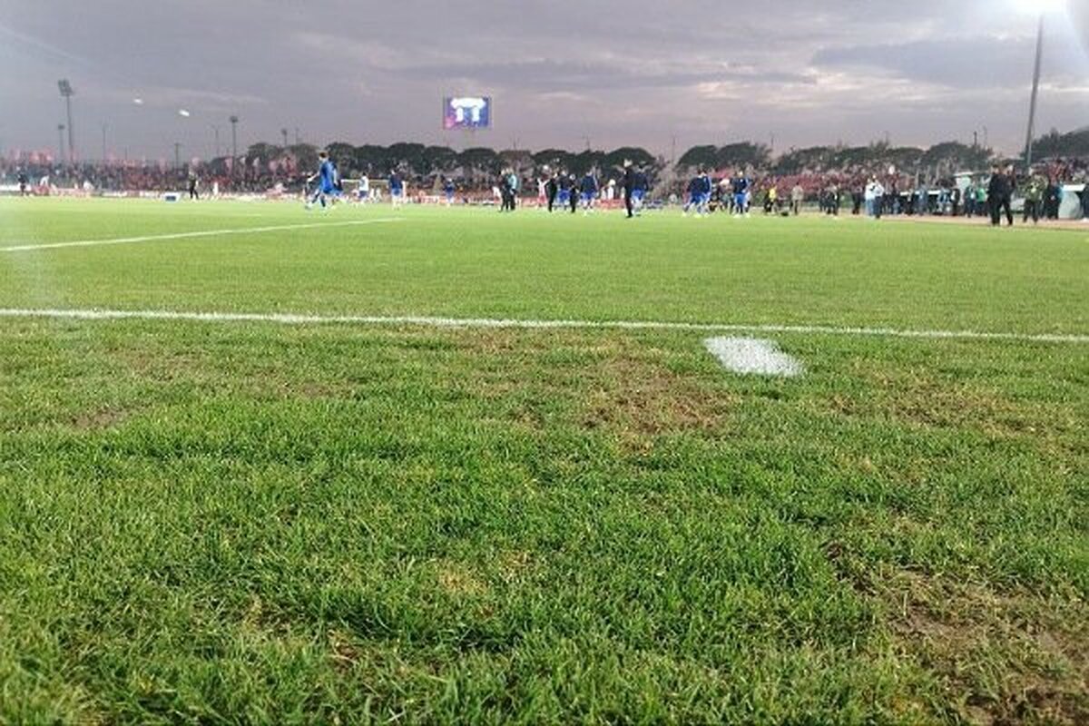 با اعلام سازمان لیگ دیدار تیم های فوتبال استقلال و گل گهر در ورزشگاه شهدای شهر قدس برگزار می شود.