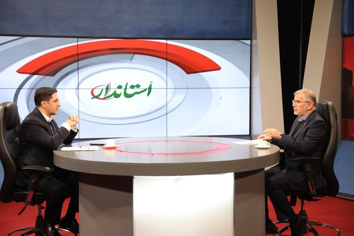 استاندار البرز با تأکید بر اینکه این استان سهم قابل توجهی در توسعه ملی کشور داشته، اما آن‌گونه که باید از منافع آن بهره‌مند نشده است، گفت: اعتقاد به توسعه باید با شفافیت، پاسخگویی و مسئولیت‌پذیری همراه باشد و مدیریت استان با همین رویکرد مسیر تحول را دنبال می‌کند.