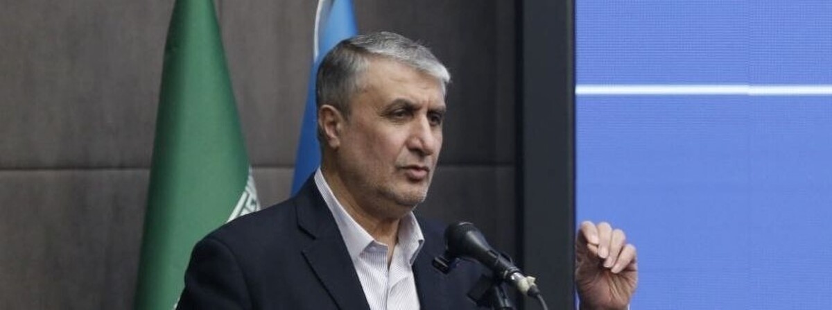 رئیس سازمان انرژی اتمی با تاکید بر اینکه ما مکلف به حرکت در مرز دانش هستیم، گفت: علوم و فنون هسته‌ای پیشران علم و فناوری و فناوری برتری ساز و اقتدار آفرین و در انحصار قدرت‌هاست و اصل مشکل ان‌ها با ما حضور در این عرصه و تراز است.