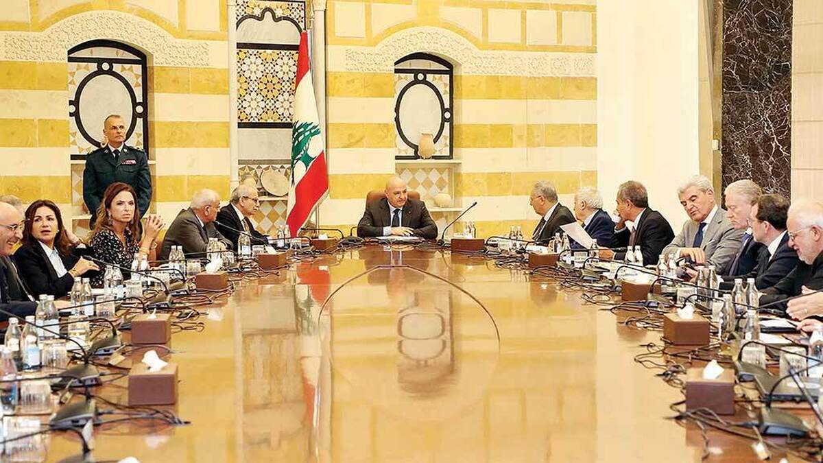 منابع عبری به‎‌روشنی در جدیدترین گزارش‎های‌شان از جزئیات احتمالی سفر بنیامین نتانیاهو نخست‌وزیر رژیم‌صهیونیستی به کاخ‌‎سفیدمسأله تمایل تل‌‎آویو برای تجاوز مجدد به خاک لبنان را مطرح کردند اما مقامات سیاسی بیروت به‎‌جای تمرکز بر احقاق منافع ملی‎‌شان باهمراهی محورمقاومت به دشمنی باحزب‎‌الله اهتمام ورزیدند.