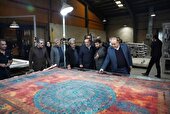 بازدید استاندار قزوین از واحد تولیدی فرش ماشینی «اطلس دیبا» 
