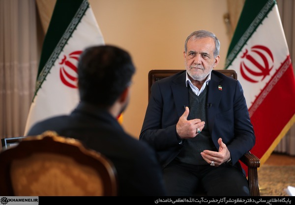 برای تأمین معیشت مردم برنامه ۲۰ بندی داریم