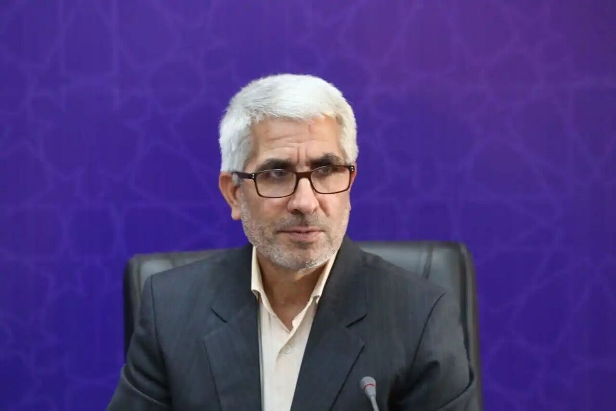 مدیرکل سیاسی و انتخابات استانداری درجمع شوراهامعتمدین و اهالی بخش کوهین گفت: انتخابات شوراها را به میدان و به صحنه واقعی رقابت .مشارکت و حاکمیت مردم بر سرنوشت خویش تبدیل خواهیم کرد.