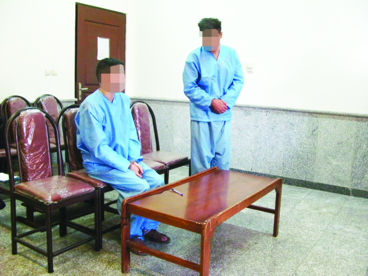 زن جوان وقتی فهمید شوهر موقتش یک دزد حرفه‌ای خانه است به قصد انتقام، مخفیگاه او را به پلیس لو داد.