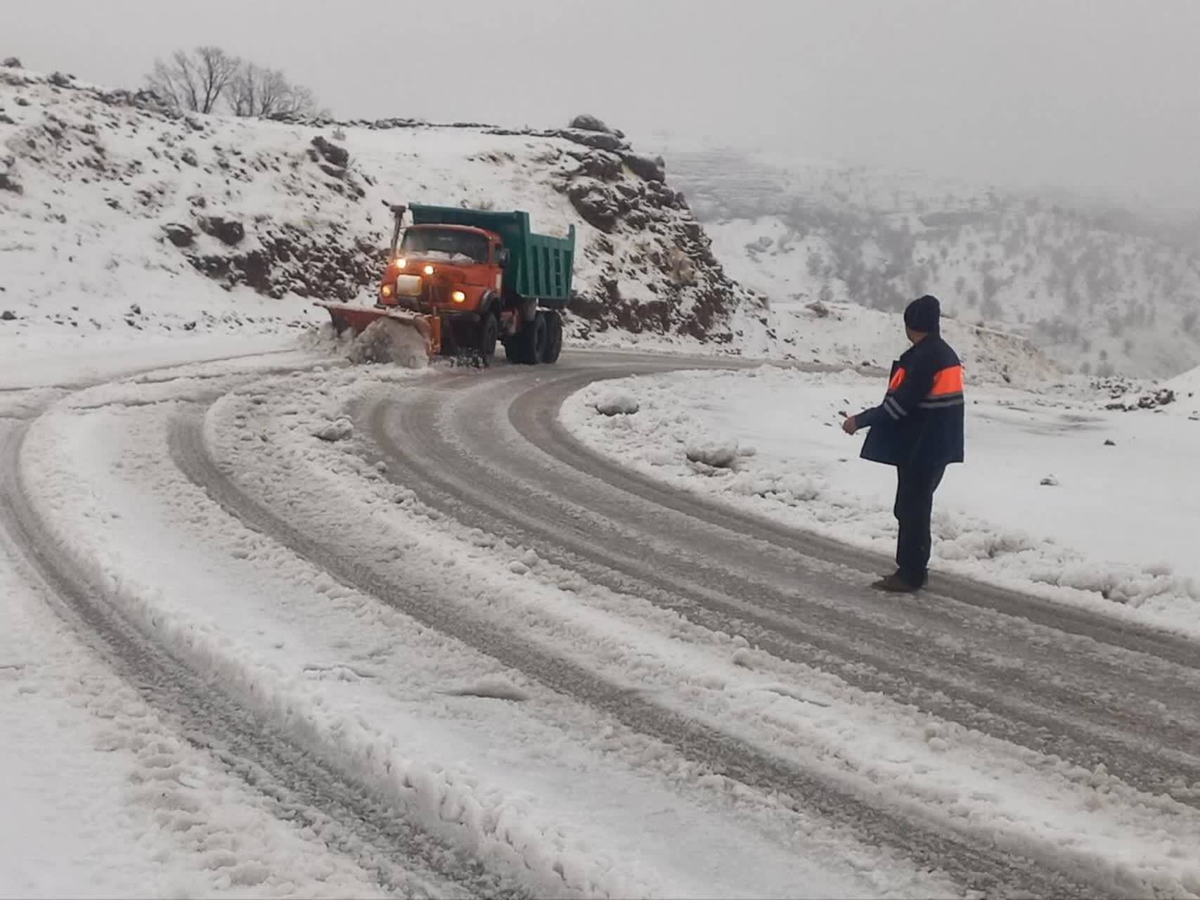 امدادگران مسیر‌ها را باز و ایمن نگه داشتند