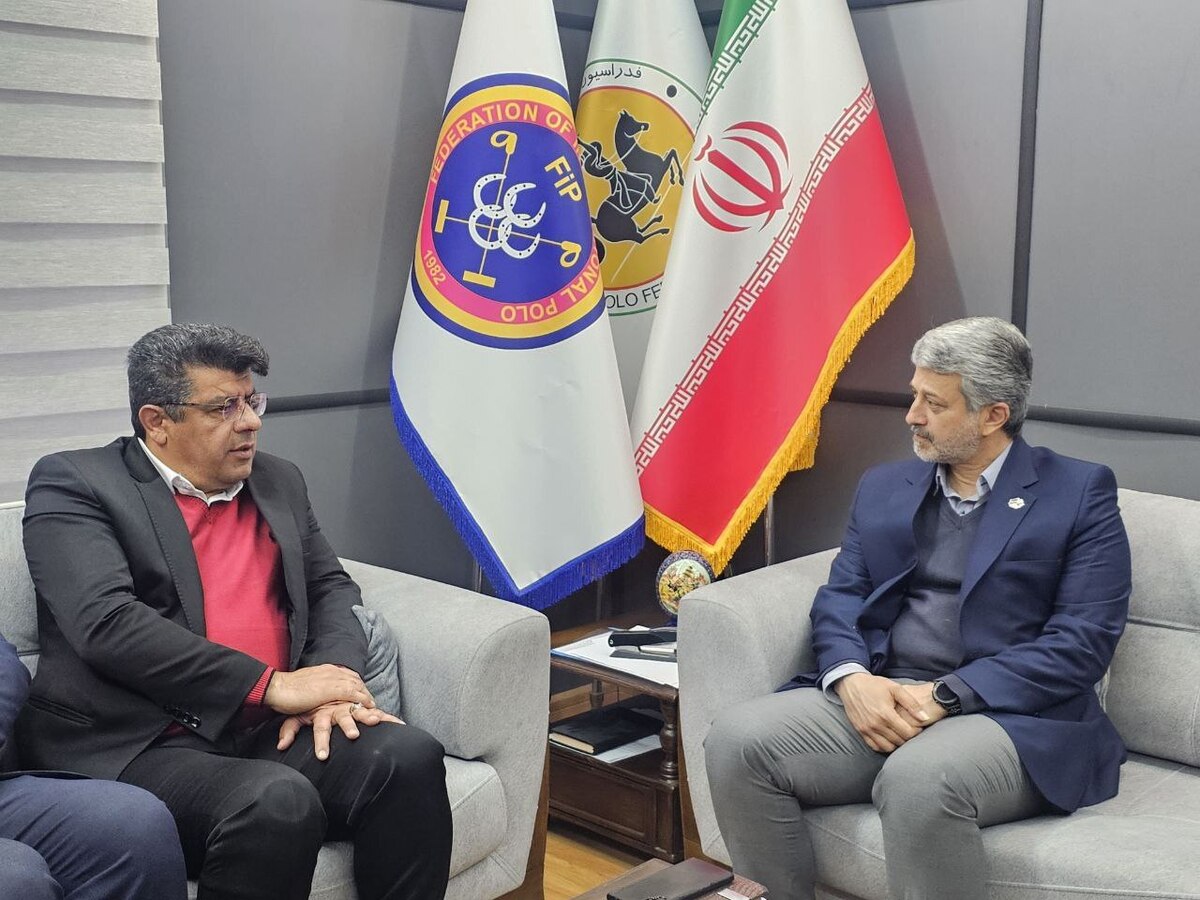 نشست مشترک روسای فدراسیون های چوگان و ورزش های جانبازان و توانیابان با هدف گسترش پاراچوگان برگزار شد.