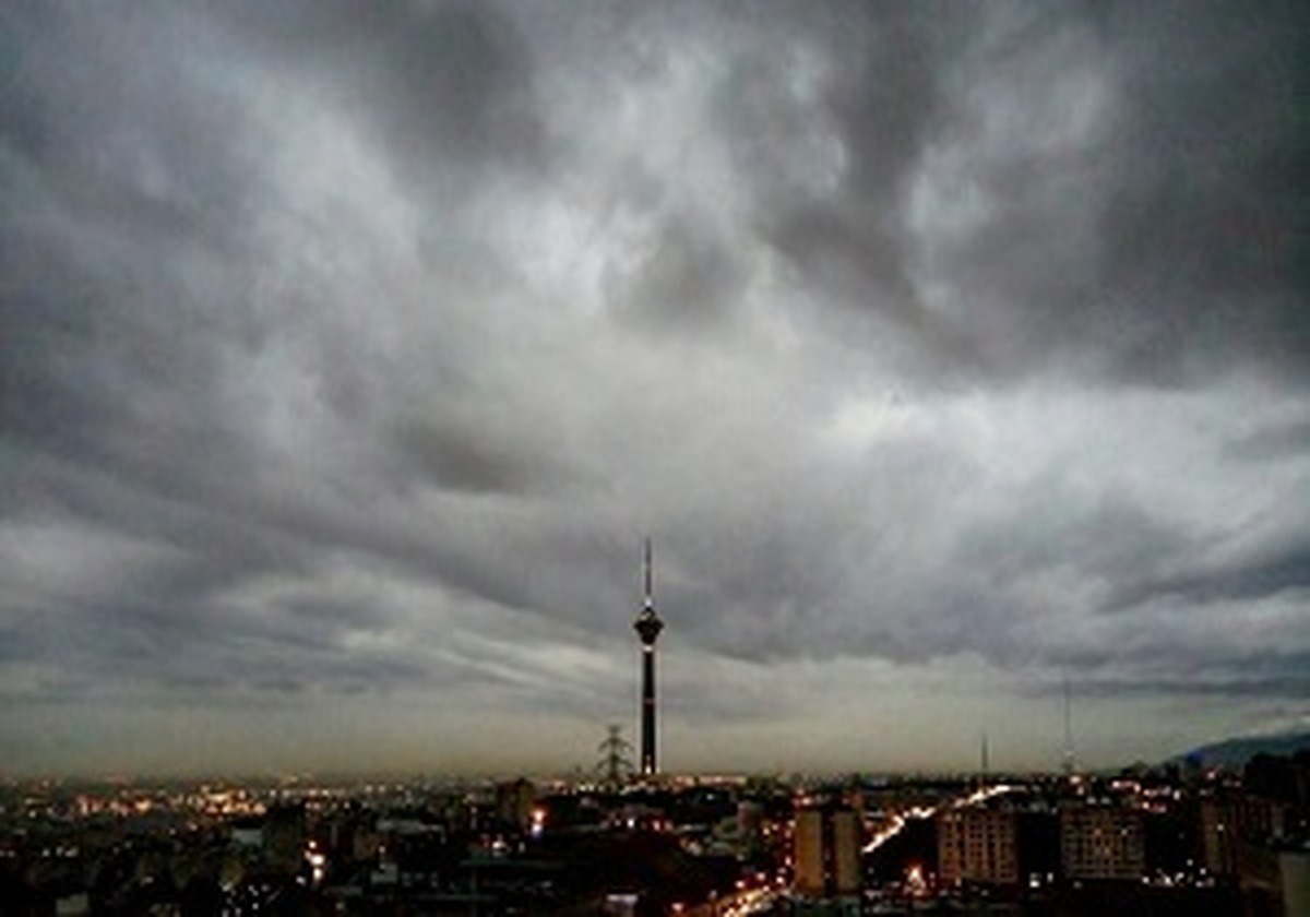 وزش باد و آسمان ابری پایتخت طی ۵ روز آینده | بارش برف در ارتفاعات استان تهران