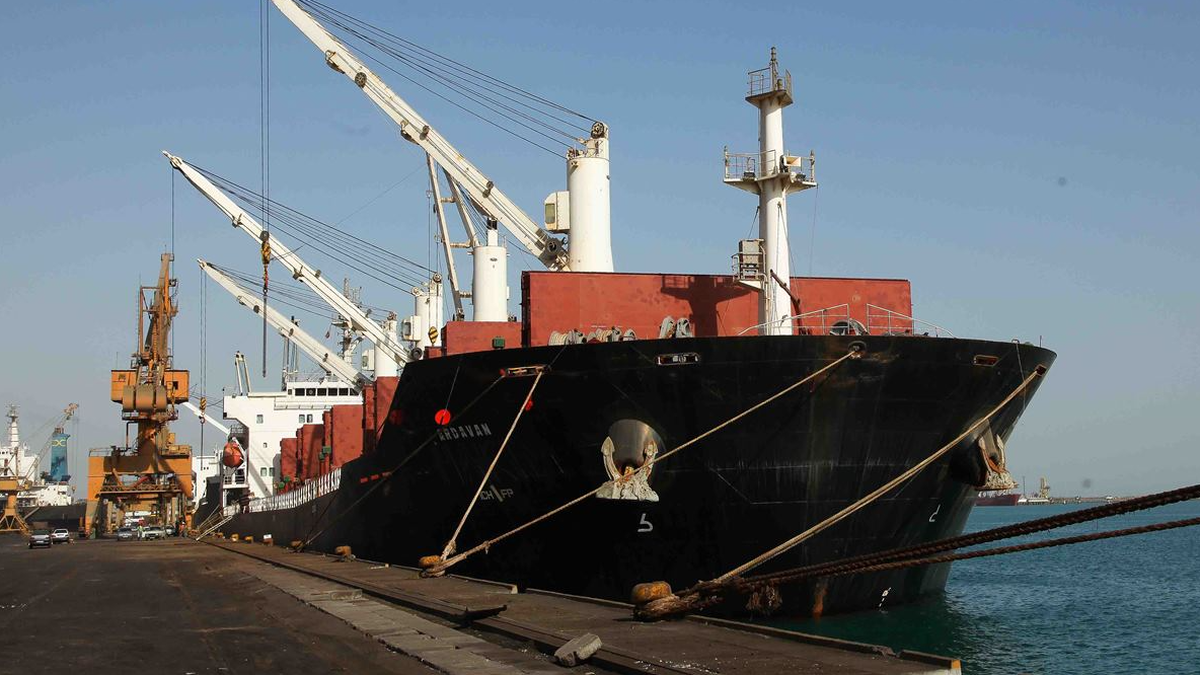 قطار «ایران جان» در ایستگاه هفتم به هرمزگان رسید و این استان جنوبی کشور و اهالی خونگرم و مهربانش هفته گذشته از گام جدید این رویداد ملی با عنوان «ایران جان، هرمزگان ایران» و با شعار «هرمزگان، سرزمین روایت فرصت‌های دریا‌محور» میزبانی کردند.