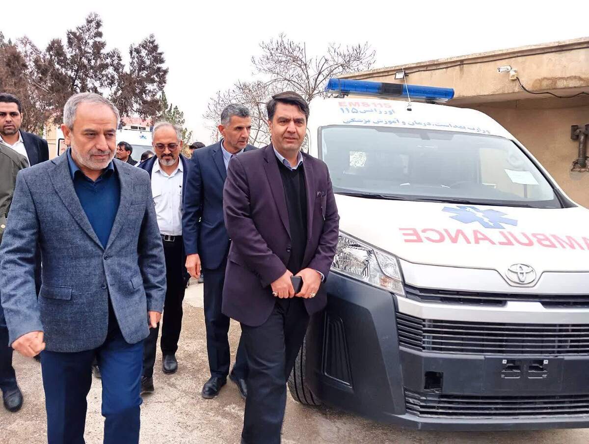 آیین تحویل یک دستگاه خودروی آمبولانس جدید به پایگاه اورژانس ناصرآباد با حضور معاون هماهنگی امور عمرانی و معاون هماهنگی امور اقتصادی استاندار قزوین برگزار شد و این تجهیزات نو به ناوگان فوریت‌های پزشکی شهرستان آبیک اضافه شد.