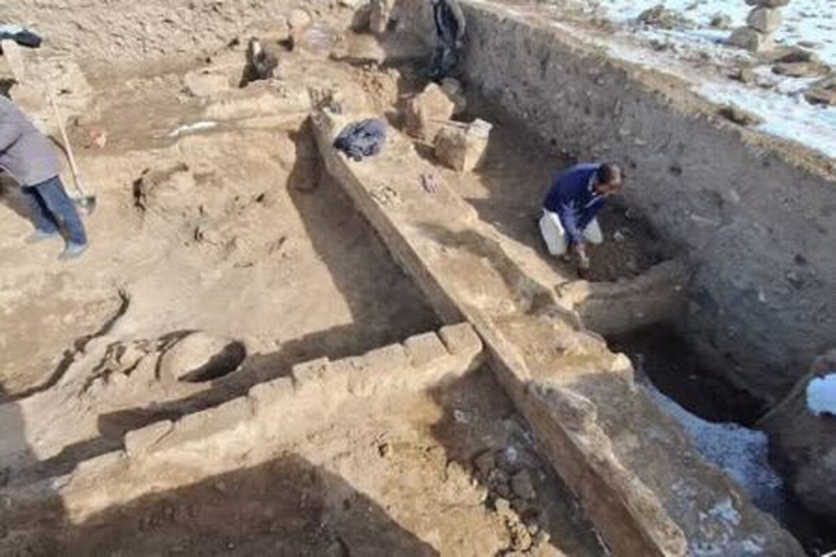 معاون میراث‌فرهنگی اداره‌کل میراث‌فرهنگی، گردشگری و صنایع‌دستی استان همدان از اتمام نخستین فصل کاوش تپه باستانی بوزنجرد در بخش قهاوند خبر داد.