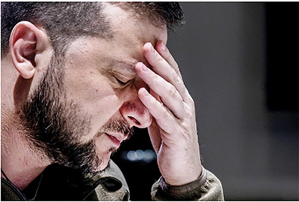 در روزهایی که جهان در شوک ابعاد حیرت‌آور پرونده اپستین و التهاب تنش‌های میان ایران و آمریکا قرار دارد، اوکراین روزهای سرد خود را چه در میدان و چه در حوزه دیپلماسی می‌گذراند. جمعه‌شب، آسمان اوکراین بار دیگر شاهد یکی از سنگین‌ترین عملیات‌های ترکیبی روسیه بود؛ حملاتی که با استفاده از بیش از ۴۵۰ پهپاد انتحاری و ۷۰ فروند موشک بالستیک، شاهرگ‌های باقیمانده انرژی در کی‌یف، خارکف و اودسا را هدف قرار داد.