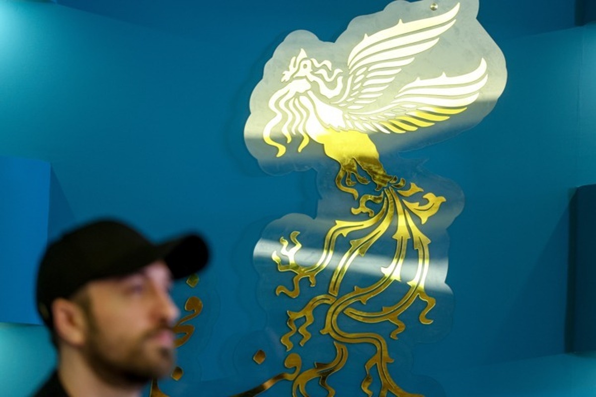 آمار فیلم‌های حاضر در بخش‌های رقابتی و غیررقابتی چهل‌و چهارمین جشنواره ملی فیلم فجر اعلام شد.