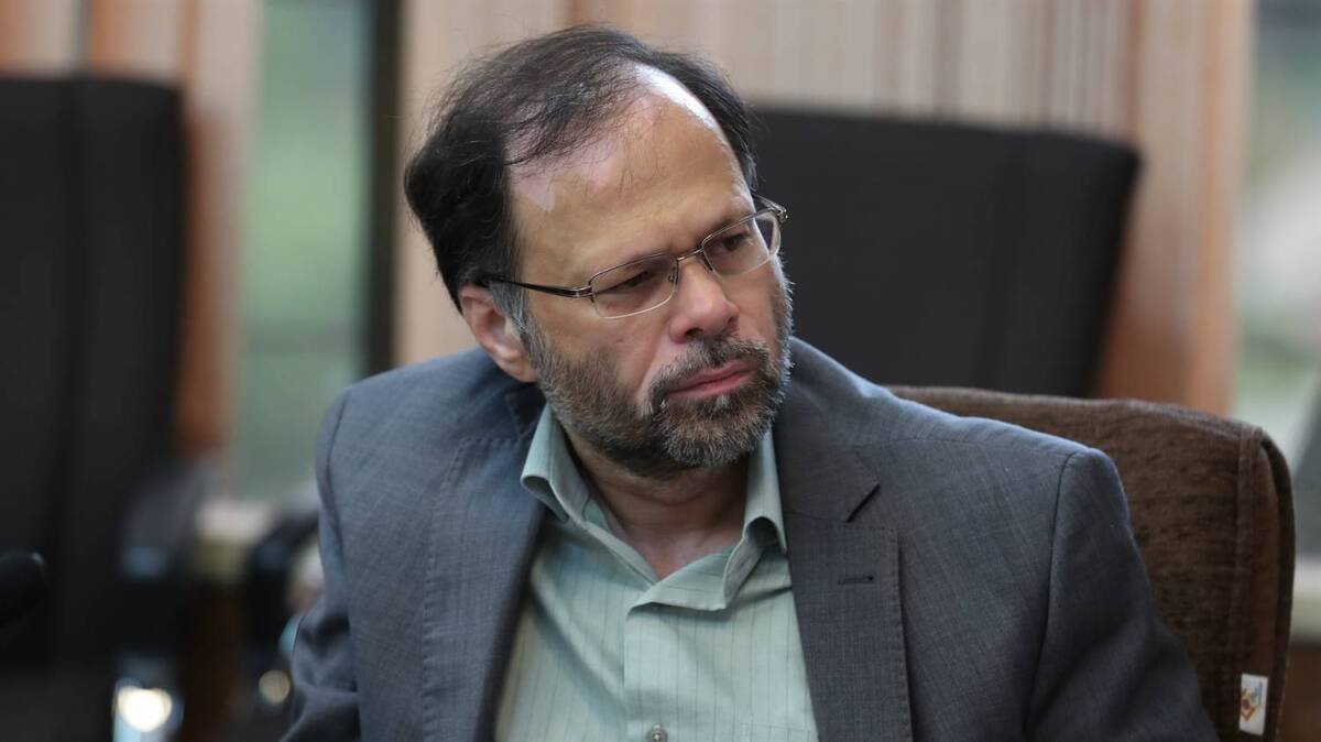 قائم‌ مقام معاون سیما با اشاره به اینکه طی سال‌های مختلف برنامه‌های متعددی درزمینه معرفی دستاورد‌های انقلاب اسلامی و شخصیت امام خمینی (ره) روانه آنتن رسانه ملی شده است، بیان کرد: برنامه «جماران» یکی از تولیداتی بود که تلاش کرد زندگی امام را روایت کند.