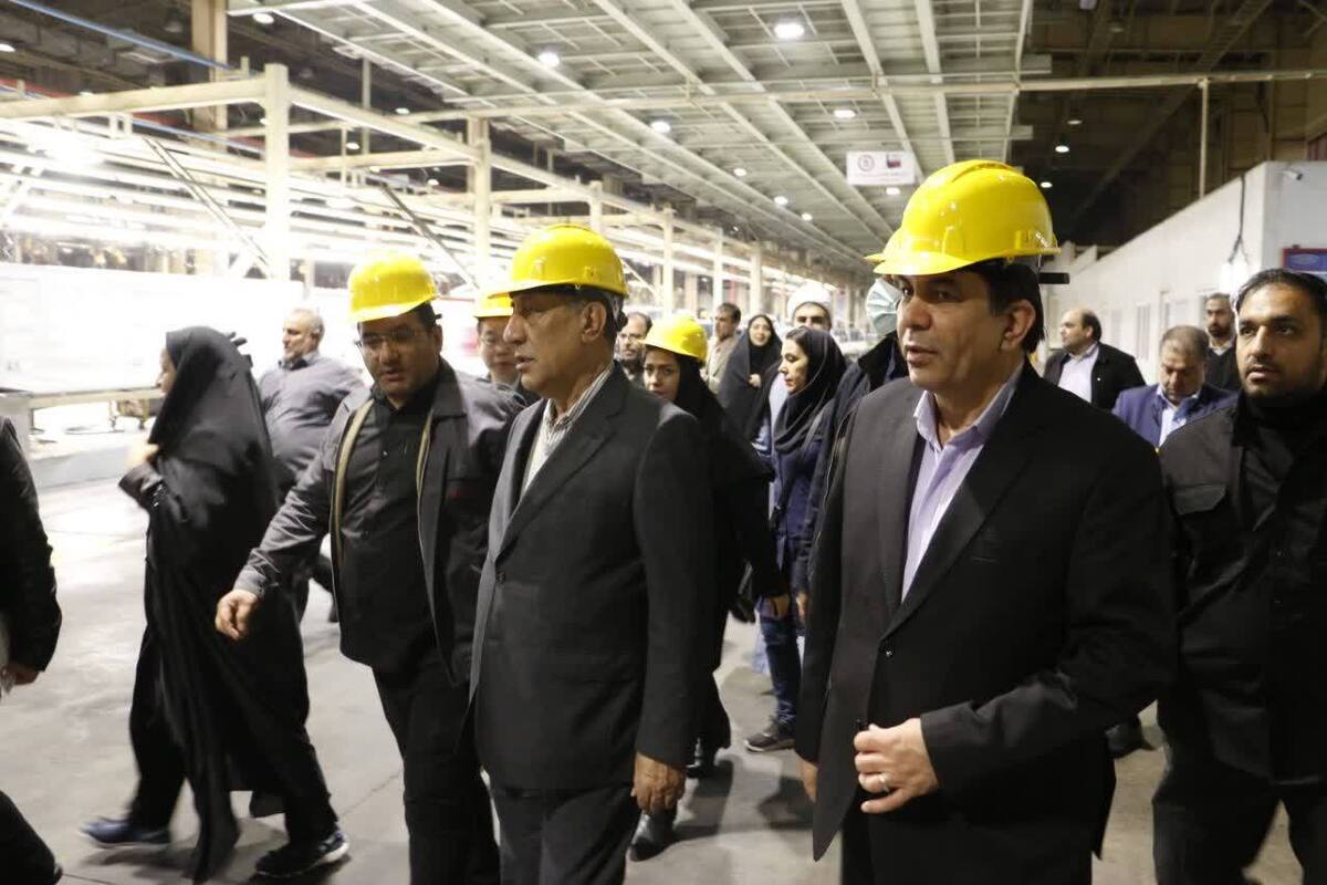 خط تولید موتور پیشرفته با فناوری تزریق مستقیم بنزین (TGDI) شامگاه دوشنبه ۲۰ بهمن‌ماه، با حضور محمدجعفر قائم‌پناه، معاون اجرایی رئیس‌جمهور، در شهرستان بم افتتاح شد؛ پروژه‌ای با سرمایه‌گذاری حدود ۴۵ میلیون دلار که برای ۲۵۰ نفر اشتغال مستقیم ایجاد کرده است.