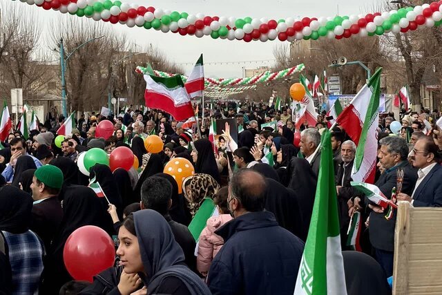 راهپیمایی سراسری مردم ایران در یوم‌الله ۲۲ بهمن آغاز شد