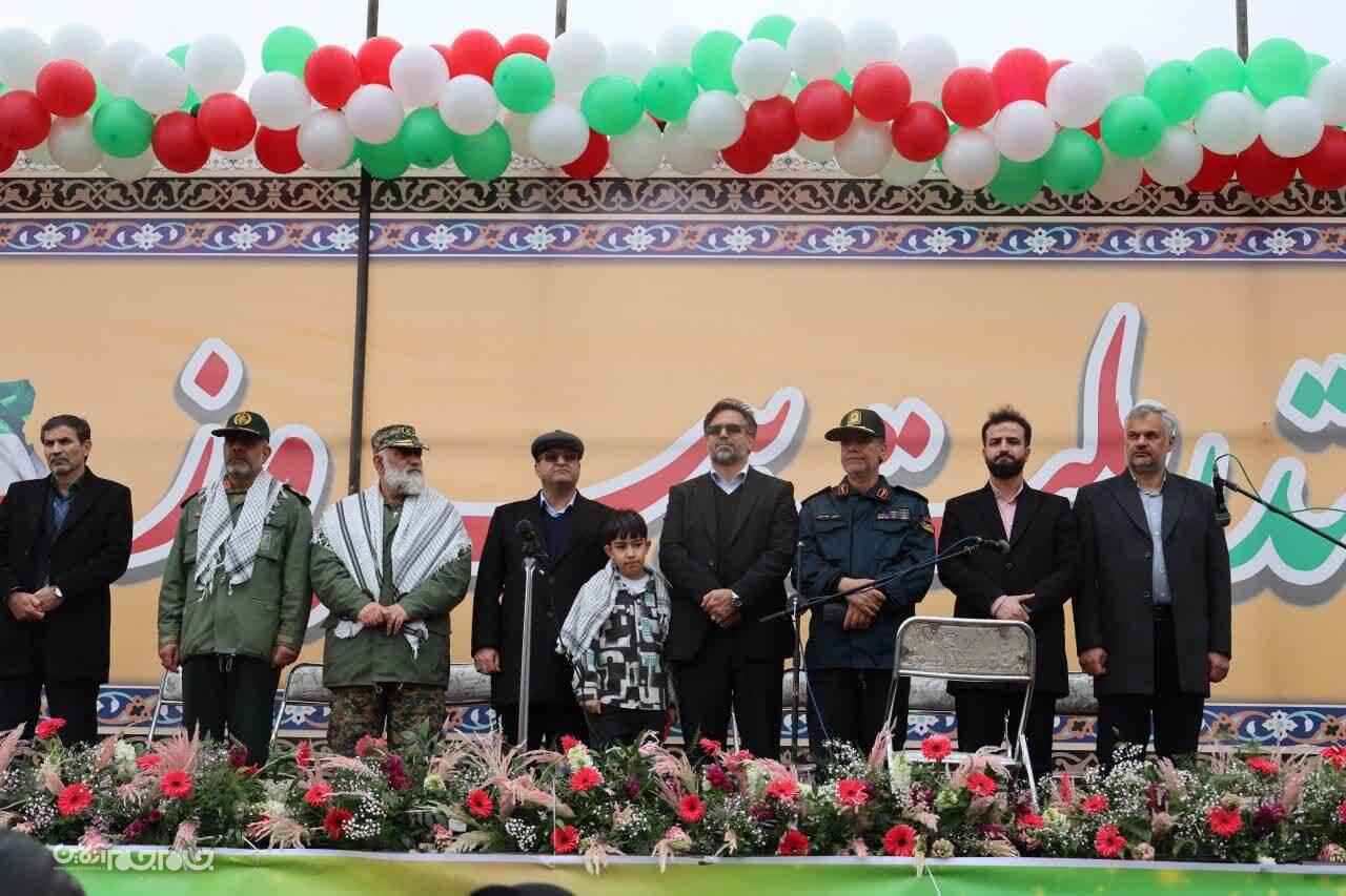 حماسه آفرینی مردم چهارمحال و بختیاری در راهپیمایی ۲۲ بهمن