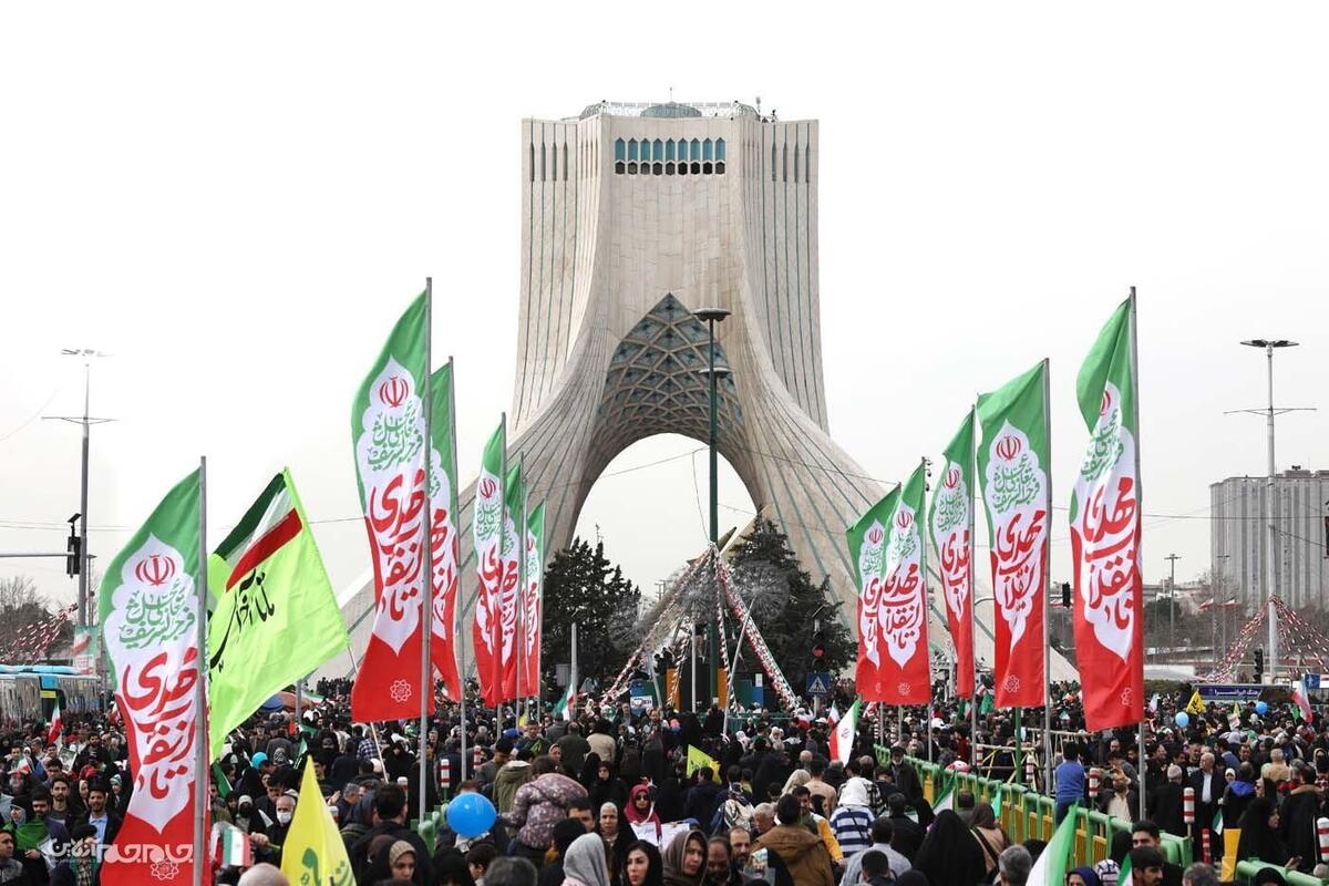 بازتاب خبری راهپیمایی ۲۲ بهمن امسال، از جنس یک خبر معمولی نبود که صبح بیاید و نهایتا چندی بعد فراموش شود. با یک «رخدادِ اجتماعیِ پرحجم» روبه‌رو بودیم؛ رخدادی که هم در مقیاس ملی معنا پیدا کرد و هم در سطح بیرونی، به پیام تبدیل شد.