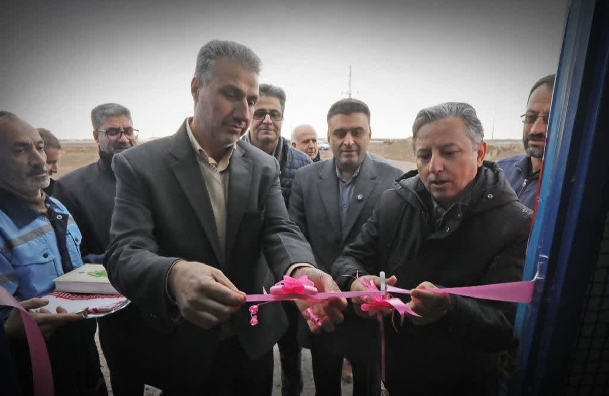 آیین افتتاح و بهره برداری رسمی از دو پروژه تامین آب آشامیدنی در بخش مرکزی شهرستان قزوین برگزار شد.