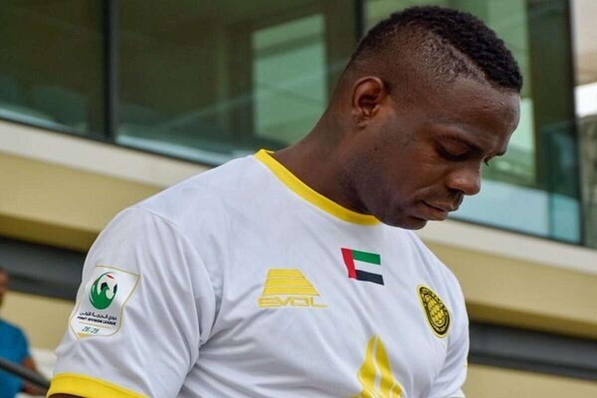 مهاجم سابق تیم ملی فوتبال ایتالیا به دلیل شعارهای نژادپرستانه اماراتی ها متنی را در صفحه مجازی خود منتشر کرد.