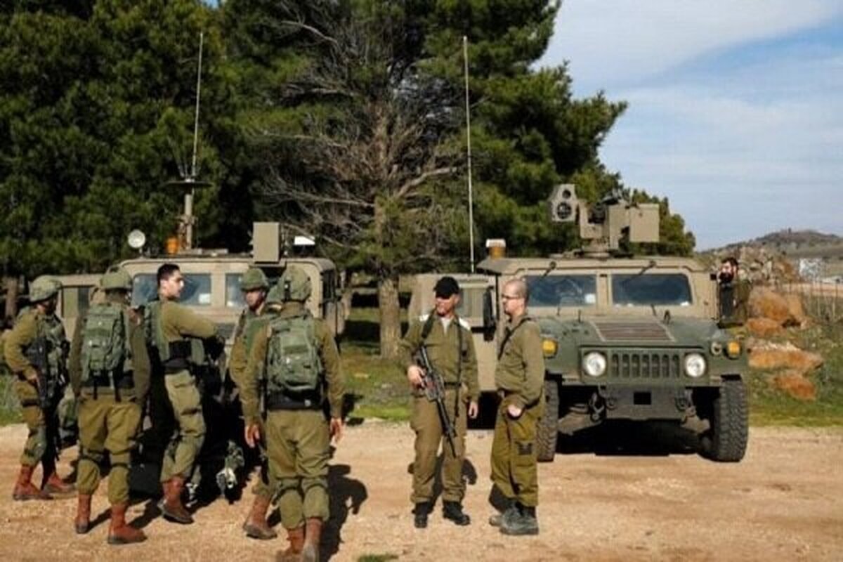 منابع سوری از یورش نظامیان رژیم صهیونیستی به حومه قنیطره سوریه خبر دادند.