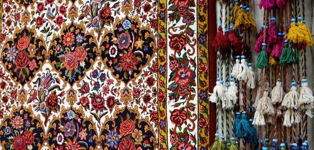 طراحی فرش؛ تلفیق هنر و مهارت در چهارچوب اصالت طراحی فرش؛ تلفیق هنر و مهارت در چهارچوب اصالت