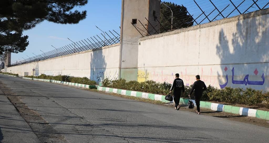 آزادی ۸۲۰ زندانی نیازمند از زندانهای خراسان رضوی همزمان با سالروز پیروزی انقلاب اسلامی آزادی ۸۲۰ زندانی نیازمند از زندانهای خراسان رضوی همزمان با سالروز پیروزی انقلاب اسلامی