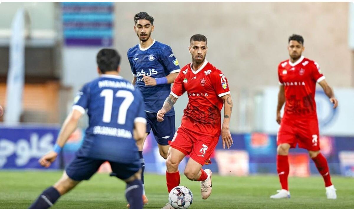 پرسپولیس افتاد. سقوط از صدرنشینی، سقوط از مدعی بودن و سقوط از همه چیز. این سرخ دیگر آن سرخی نیست که می‌شناختیم. آن پرسپولیسی که چند فصل پشت سر هم قهرمان می‌شد حالا چند بار پشت سر هم می‌بازد. پرسپولیس واقعی کجاست؟