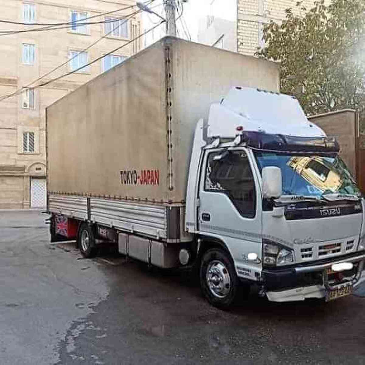 فرمانده انتظامی شهرستان آبیک از کشف بیش از 5 هزارلیتر سوخت قاچاق توسط ماموران انتظامی شهرستان آبیک خبر داد.