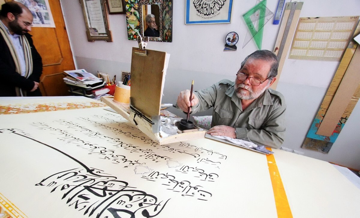 درخواست کاتب بزرگترین قرآن دستنویس جهان برای نگهداری شایسته از اثر درخواست کاتب بزرگترین قرآن دستنویس جهان برای نگهداری شایسته از اثر