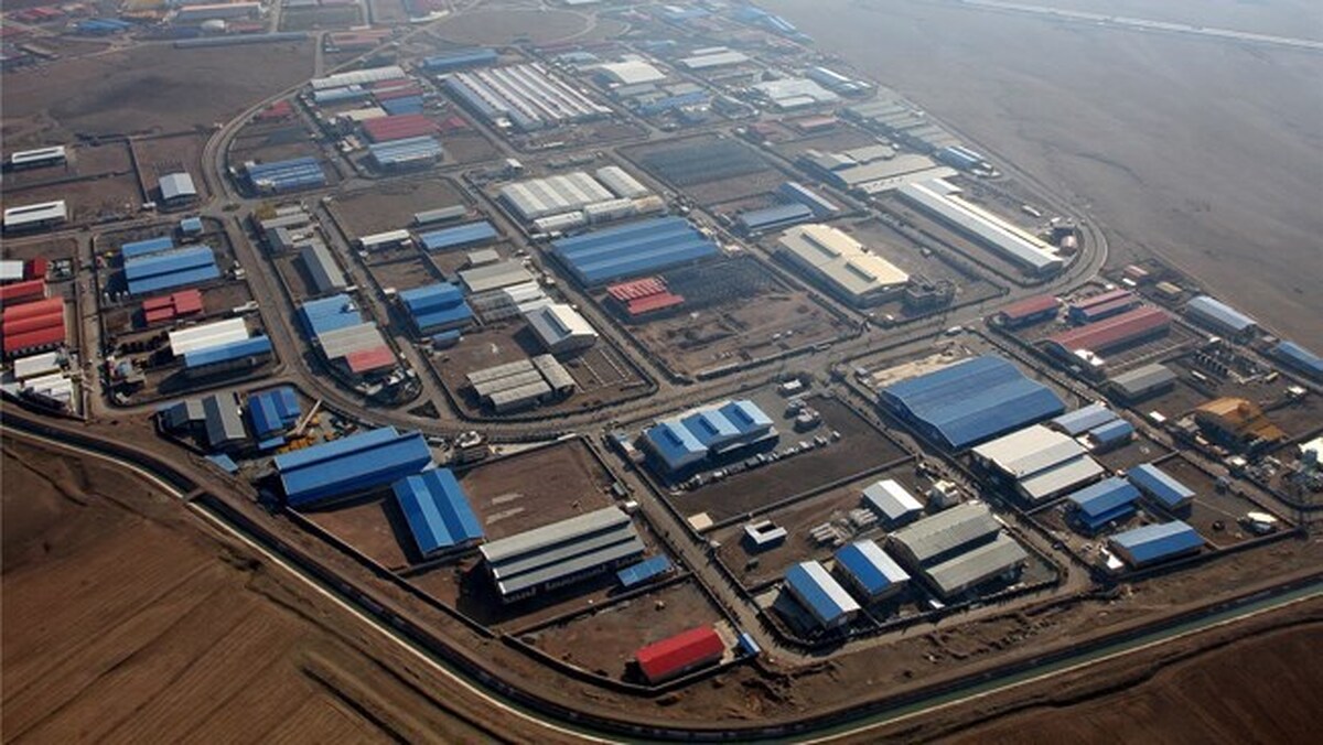 چهارمین نشست «شورای حفظ حقوق بیت‌المال در امور اراضی و منابع طبیعی استان البرز» در سال جاری به ریاست رئیس کل دادگستری استان برگزار شد. در این نشست، مهم‌ترین مسائل استان از جمله مشکلات پساب و تصفیه‌خانه شهرک صنعتی اشتهارد، وضعیت اسناد مالکیت آموزش و پرورش، رفع موانع برخی پلاک‌های ثبتی اشتهارد، مشکلات اراضی حسین‌آباد مهرشهر و برنامه‌ریزی دستگاه‌های خدمات‌رسان برای مدیریت ناترازی انرژی بررسی شد.