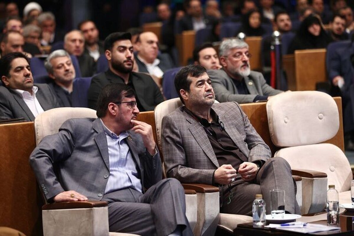 حالم از واژه «تاریخ‌ سازی» بد می‌شود! | پسرخاله و فامیل تو کار نیاورید 