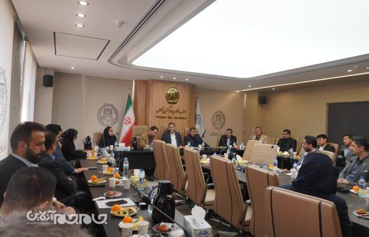 نشست هم‌اندیشی و بررسی عملکرد دادسرای انتظامی کانون وکلای دادگستری گلستان با حضور رئیس و اعضای هیأت‌مدیره، دادستان انتظامی و دادیاران دادسرا برگزار شد.