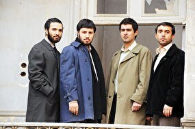 سرزمین مادری آینه‌ای از رنج، رشد و مقاومت