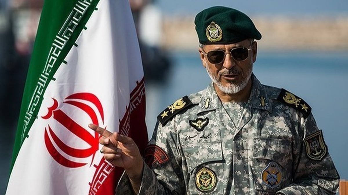 دریادار سیاری، معاون هماهنگ‌کننده ارتش با اشاره به نمایش قدرت نظامی آمریکا از طریق استقرار ناو‌های هواپیمابر گفت: تجربه نشان داده است که در صورت هرگونه ماجراجویی، دشمن نیز آسیب‌های جدی و سنگینی متحمل خواهد شد و این واقعیت در محاسبات آنان لحاظ می‌شود.