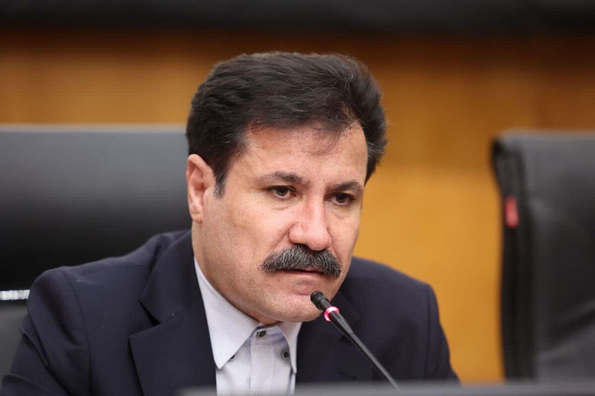 معاون رئیس‌جمهور در امور توسعه روستایی و مناطق محروم از اختصاص بیش از ۳۵۰ میلیارد تومان برای ۳۰ طرح اشتغال و احیای واحدهای راکد در استان کرمان خبر داد.