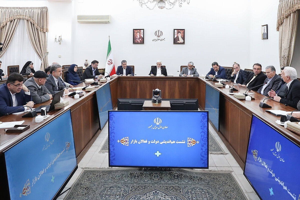 معاون اول رئیس‌جمهور با تأکید بر ضرورت همراهی و هم‌افزایی دولت و بخش خصوصی برای عبور از شرایط اقتصادی کشور، تصریح کرد: برای تقویت رفاقت ملی، پرداخت مطالبات معوقه بخش خصوصی و تأمین سرمایه در گردش صنایع با اولویت در دستور کار دولت قرار دارد.