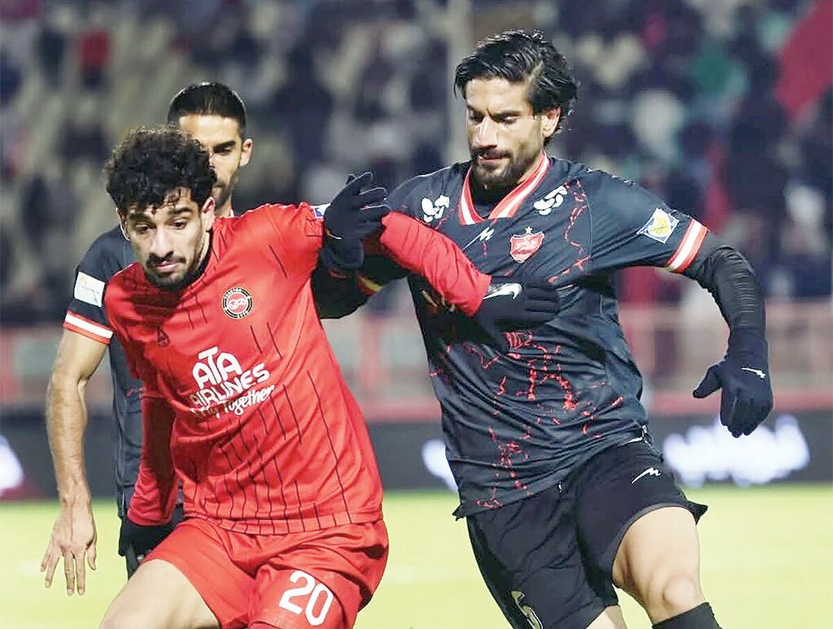 مدعیان قهرمانی لیگ برتر وضعیتی عجیب و بی‌سابقه‌ای دارند. ضعف در گلزنی، اشتباهات فاحش دفاعی، ناتوانی در ارائه فوتبال زیبا و جمع کردن قطره‌ای امتیاز. این لیگ با این کیفیت چرا اصلا برگزار می‌شود؟