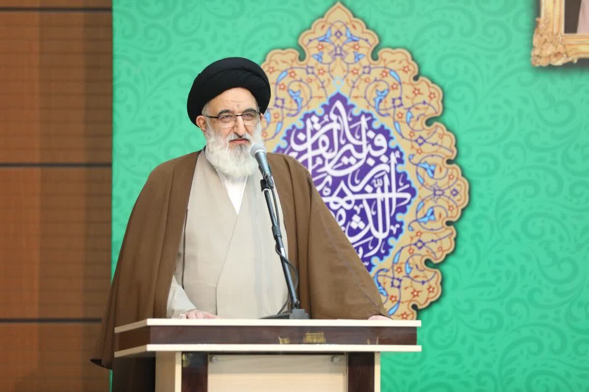 نماینده ولی‌فقیه در استان البرز و امام جمعه کرج گفت: دشمنان قسم‌خورده انقلاب اسلامی با هدف توقف پیشرفت کشور، در پی تضعیف امید و ایجاد یأس در میان مردم و مسئولان هستند.