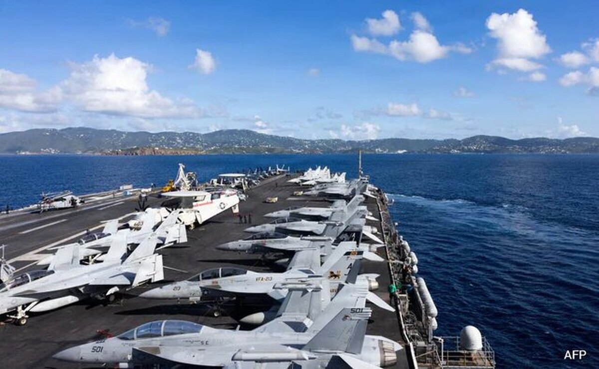 فایننشال تایمز نوشت: حتی با استقرار ۲ گروه ناو هواپیمابر در منطقه، ایالات متحده حداکثر پنج روز توان ادامه حملات هوایی شدید علیه ایران را دارد و در صورت انتخاب گزینه کم‌شدت، این زمان به یک هفته محدود می‌شود.