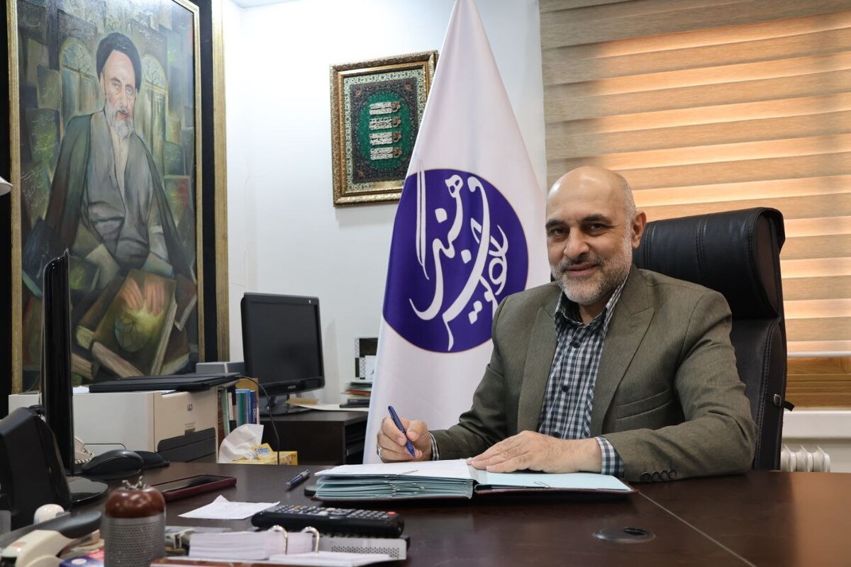 محسن حبیبی مدیر شبکه رادیو فرهنگ با اشاره به رویکرد این شبکه در ماه مبارک رمضان گفت: برای رادیو فرهنگ، رمضان فرصتی برای روایت سبک زندگی مبتنی بر معنا، اخلاق و هویت فرهنگی است؛ از این رو تلاش کرده‌ایم در این ماه همراه زیست معنوی مخاطبان خوبمان باشیم.