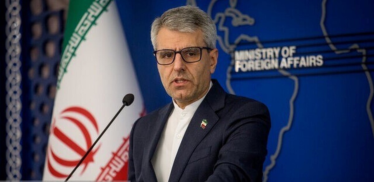 سخنگوی وزارت امور خارجه ایران گفت: دور سوم مذاکره غیر مستقیم ایران و آمریکا با دیداری که چهارشنبه شب بین وزیران خارجه ایران و عمان انجام شد، شروع شده است.