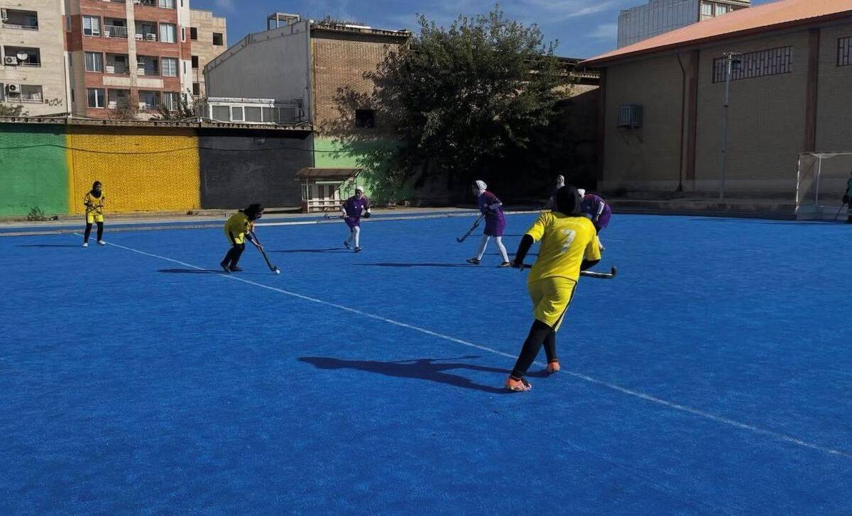 تیم ملی هاکی چمن جوانان بانوان کشور خود را برای نخستین حضور در قهرمانی آسیا آماده می کنند.