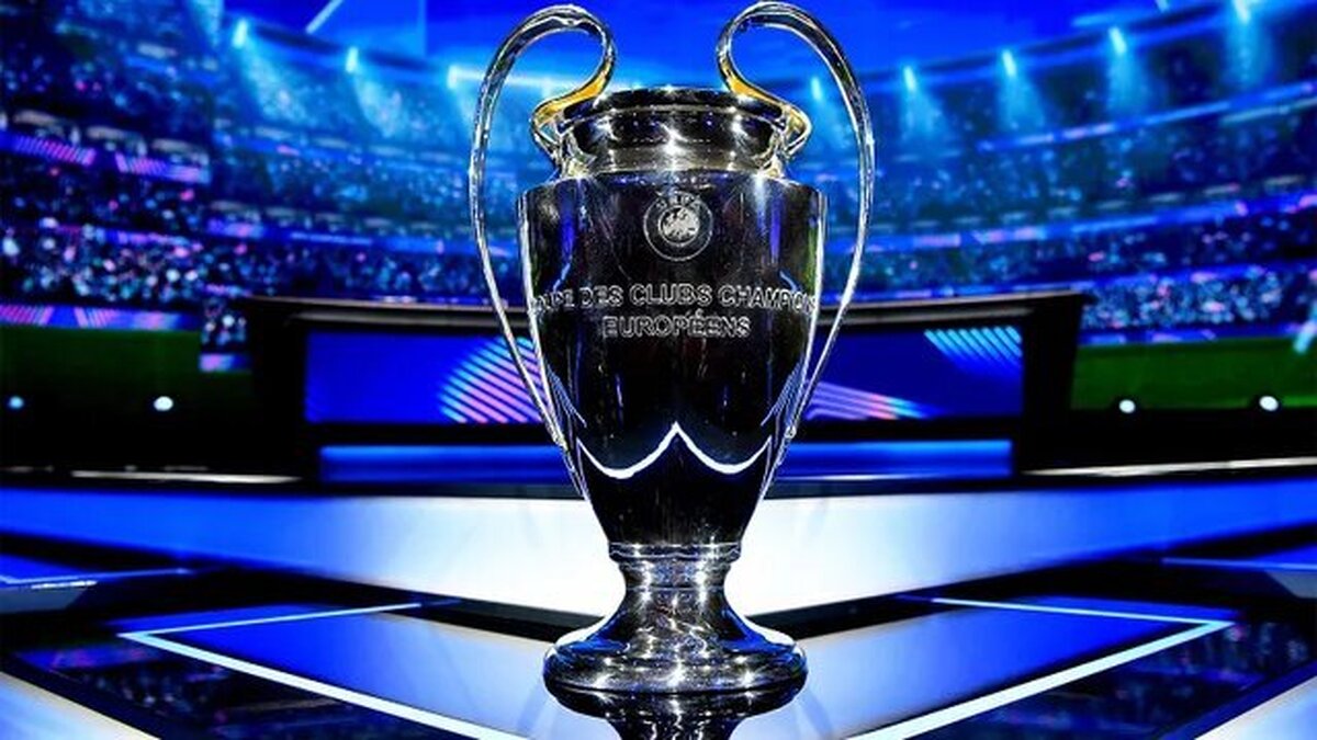 مراسم قرعه‌ کشی مراحل حذفی لیگ قهرمانان اروپا فصل ۲۶-۲۰۲۵ در نیون سوییس برگزار شد و ۱۶ تیم حاضر در مرحله یک‌هشتم نهایی حریفان خود را شناختند.