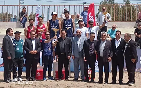 گلستان بر سکوی قهرمانی والیبال ساحلی کارگران کشور ایستاد